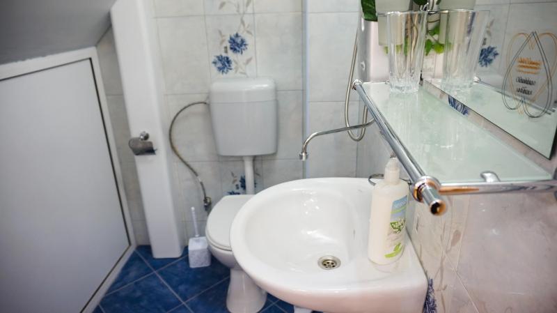 Deluxe Double or Twin Room with Mountain View image 4
