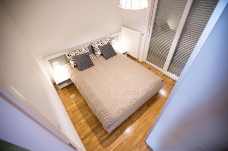 Apartment image 4