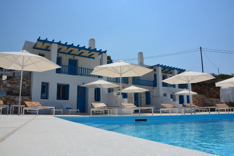 White Blue Houses & Apartments Paros - image 14