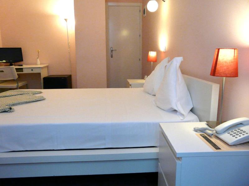 Comfort Double Room image 3