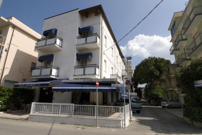 Hotel Annarita-mezza pensione plus- spiaggia inclusa - image 18