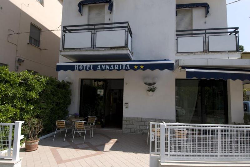 Hotel Annarita-mezza pensione plus- spiaggia inclusa - image 25