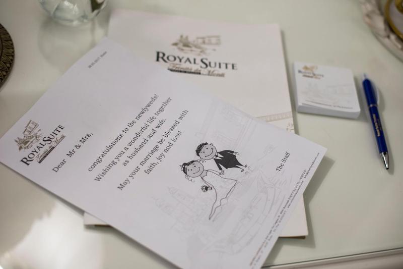 Junior Suite with View image 4