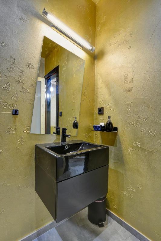 Standard Twin Room image 2
