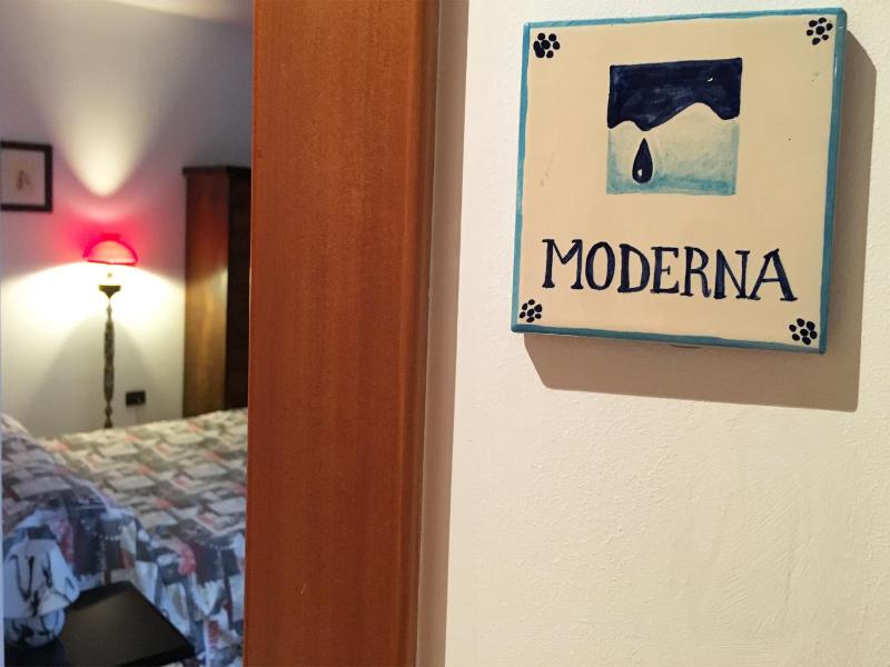 Double Room with Private Bathroom image 2