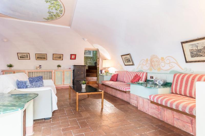 Maisonette image 2