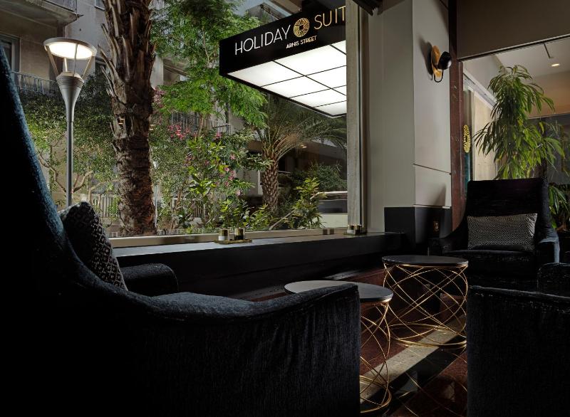 Holiday Suites - image 12