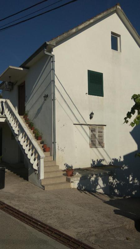 Apartment with Sea View image 2
