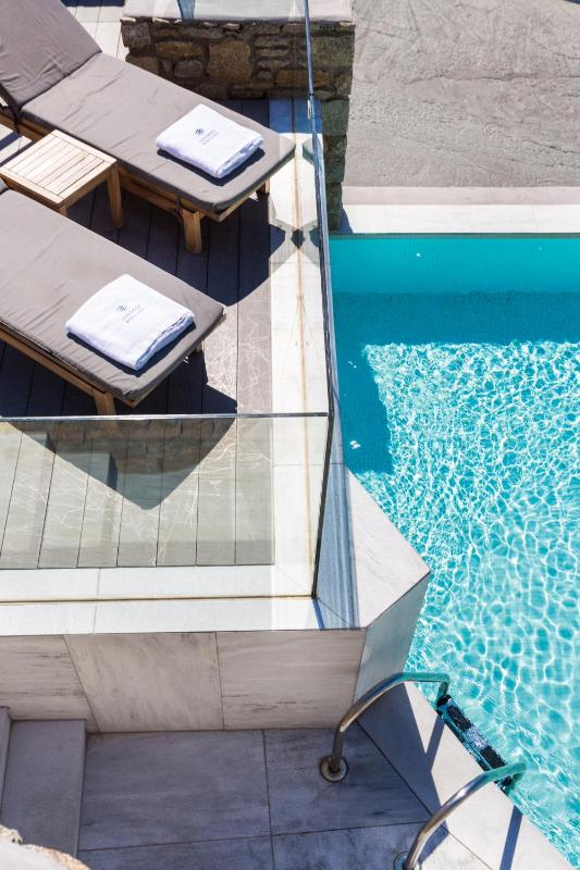 Mykonos Beach Hotel - image 16
