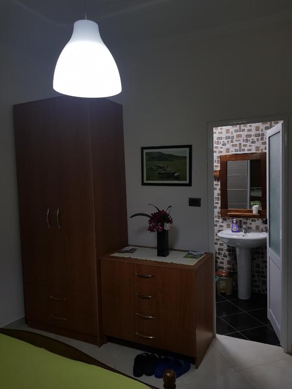 Comfort Triple Room with Shower image 3