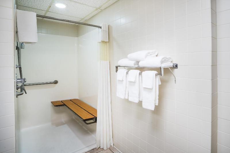 King Room - Disability Access/Non-Smoking image 2