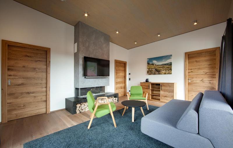 Penthouse Apartment with Outdoor Sauna image 3