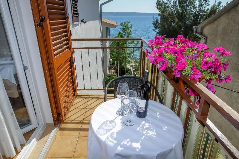 Studio with Sea View image 4