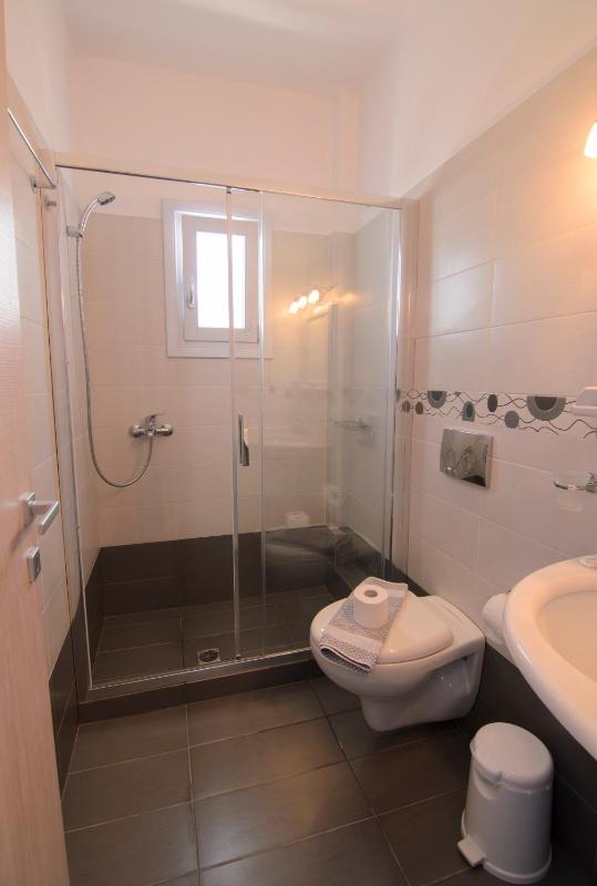 Triple Room with View image 4