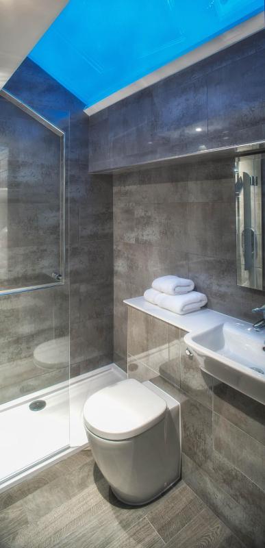 Superior Double Room image 2