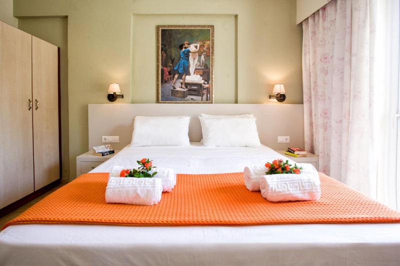 Superior Double Room image 4