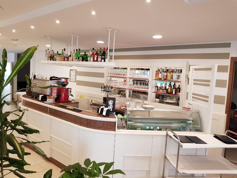 Hotel Helvetia - image 4