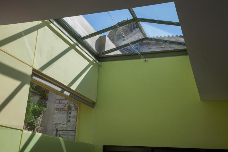 Three-Bedroom House image 3