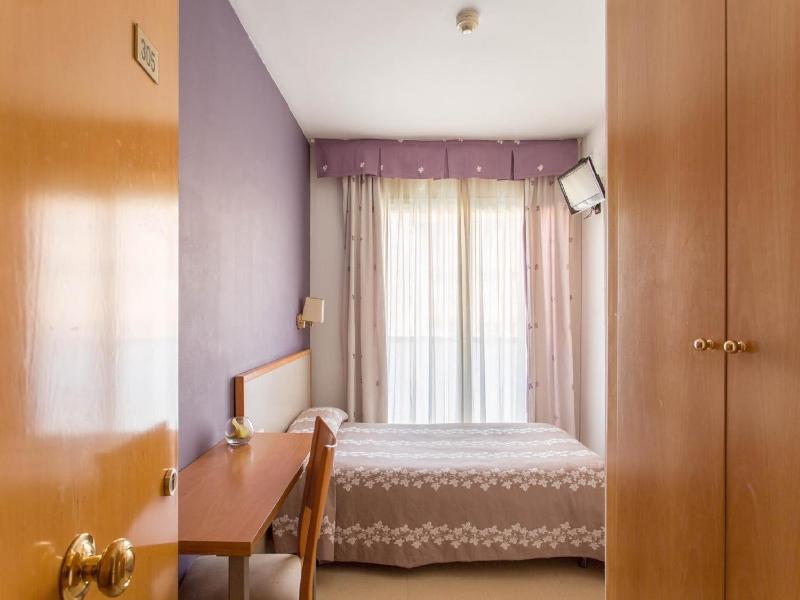 Hotel Cosmos Tarragona - image 34