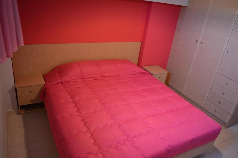 Two-Bedroom Apartment -  Semi-Basement with windows but no balcony image 4