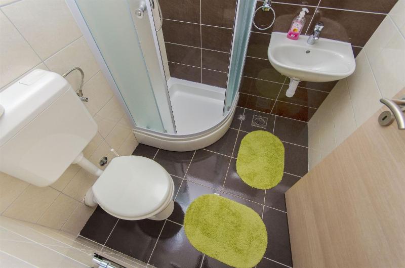 Two-Bedroom Apartment with Sea View image 2