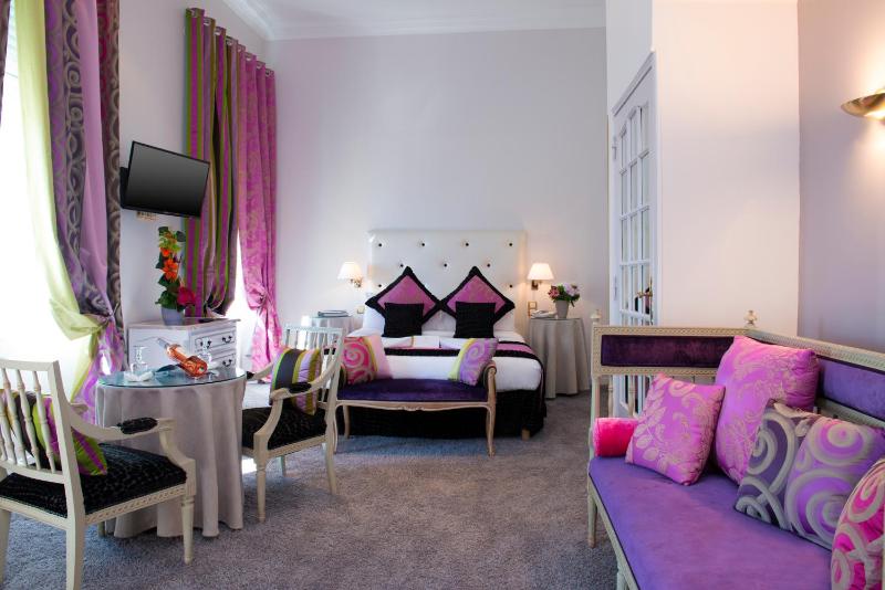 Junior Suite with Sea View image 2