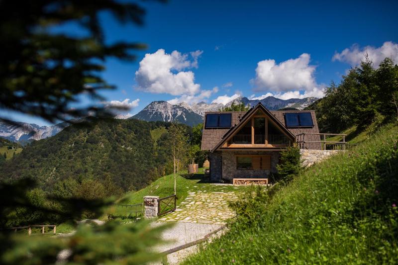 Chalet image 3