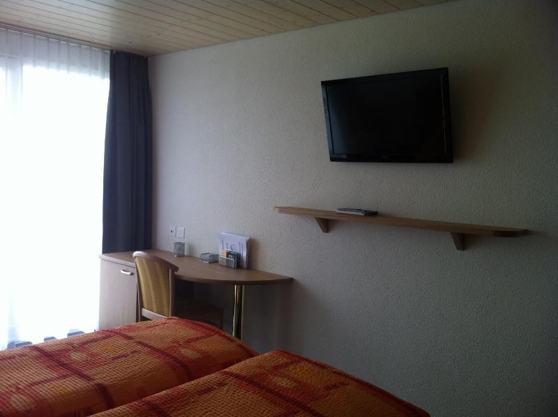 Double Room with Private Bathroom image 3