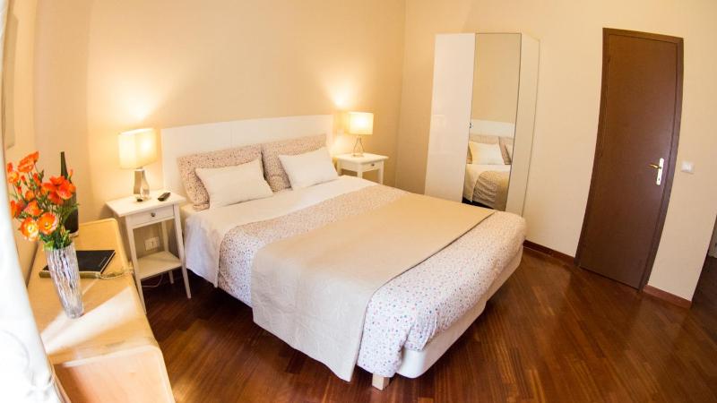 Classic Triple Room image 4