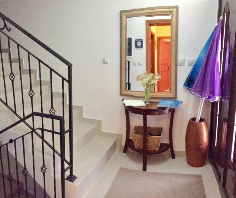 Deluxe King Studio image 3