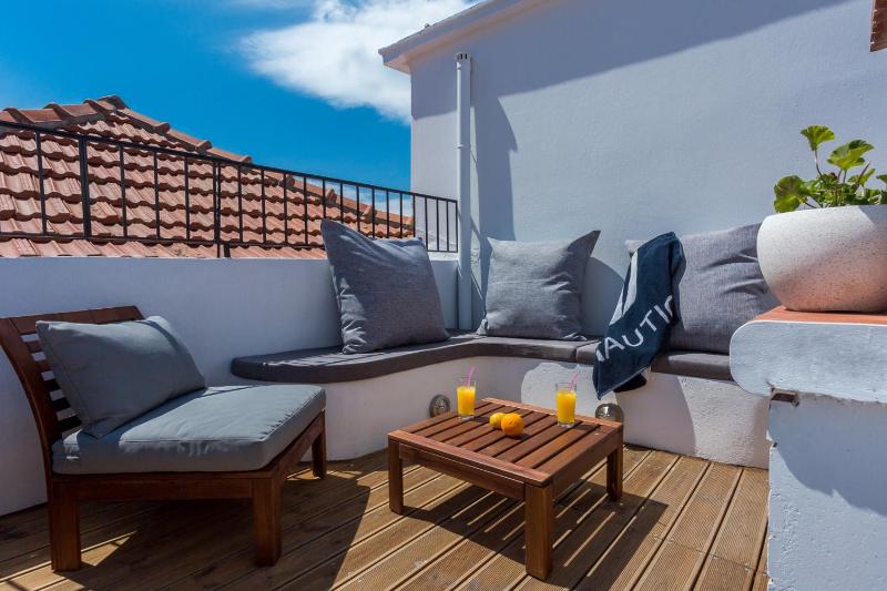 Evagelia's deluxe villa-Jacuzzi in Skopelos center - image 2