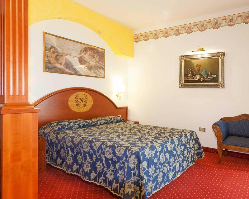 Superior Double Room image 3