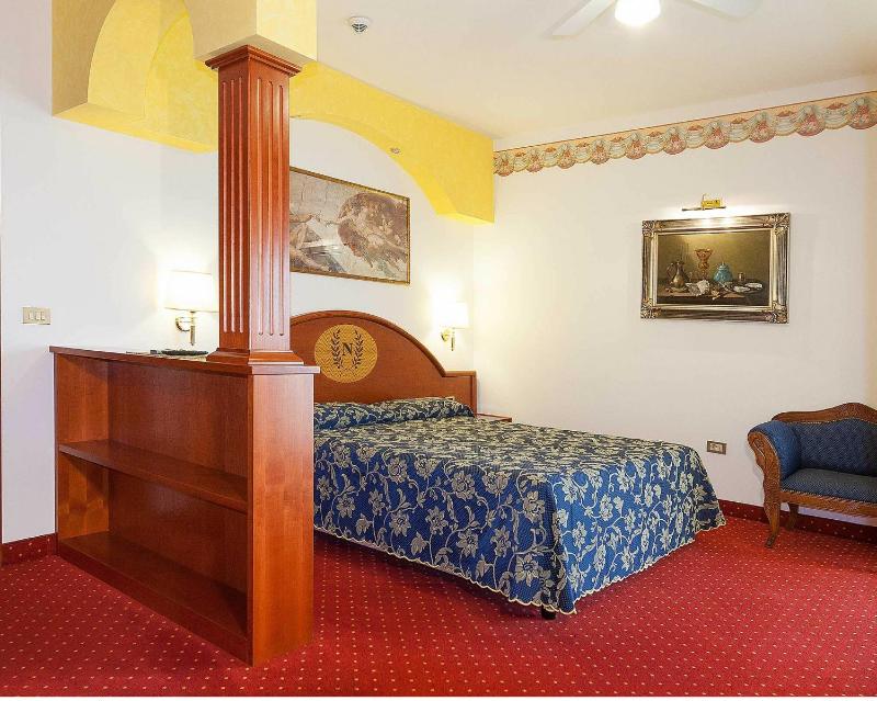 Superior Double Room image 2