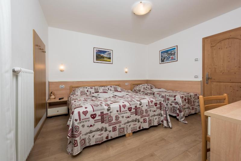 Family Room image 1