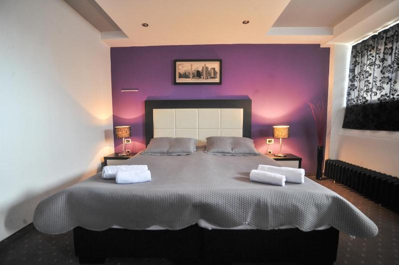 Triple Room image 4