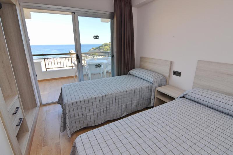 Apartamentos Odysea - image 3