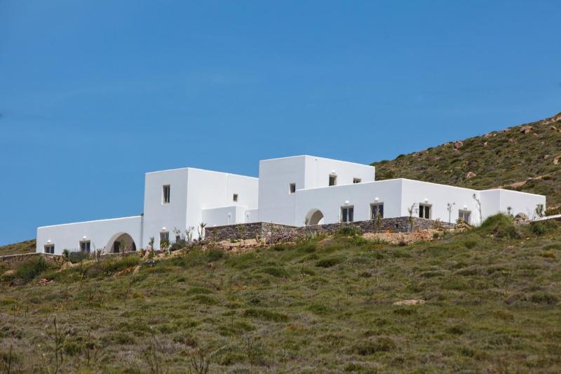 Natura Villas Paros - image 35