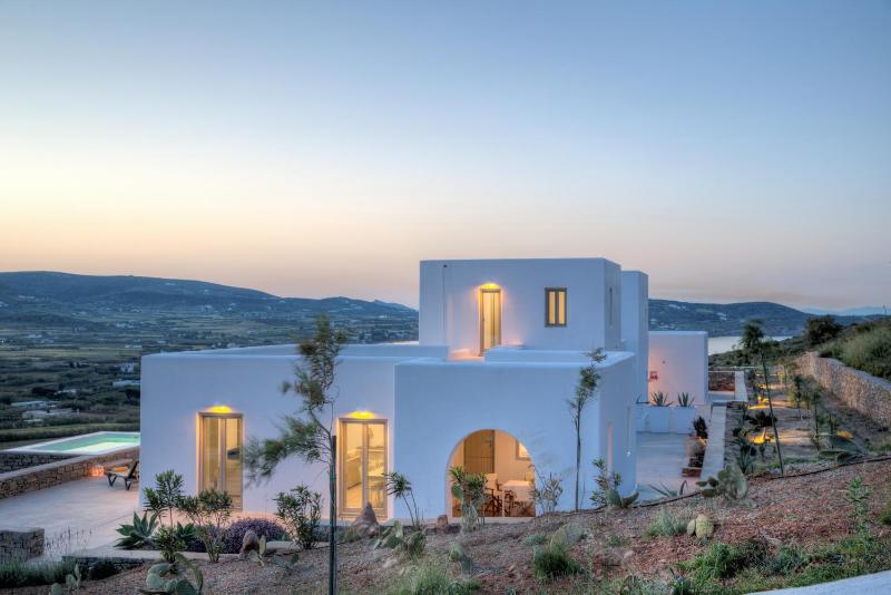 Natura Villas Paros - image 13
