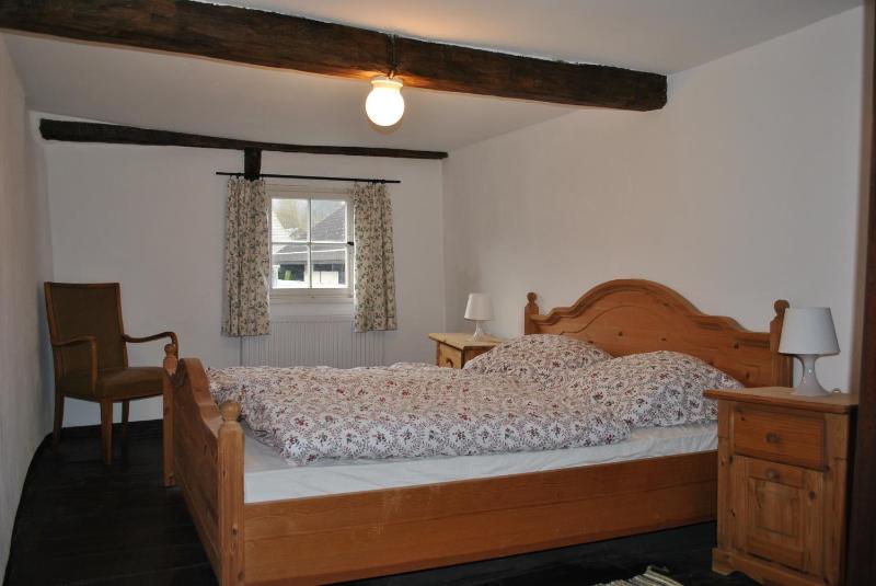 Three-Bedroom Apartment image 4