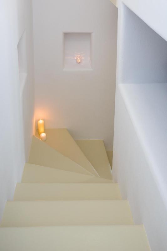 Natura Villas Paros - image 18