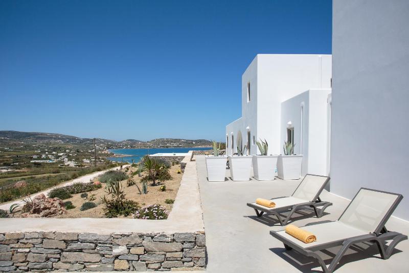 Natura Villas Paros - image 50