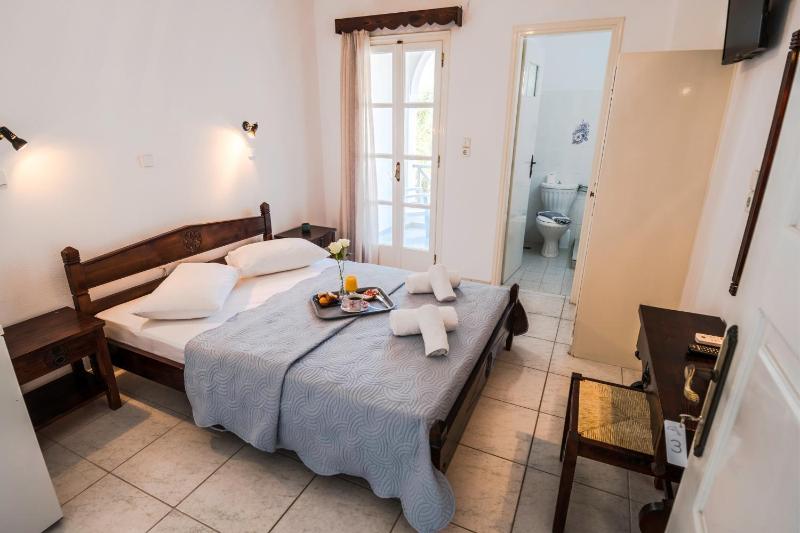 Budget Double Room image 1