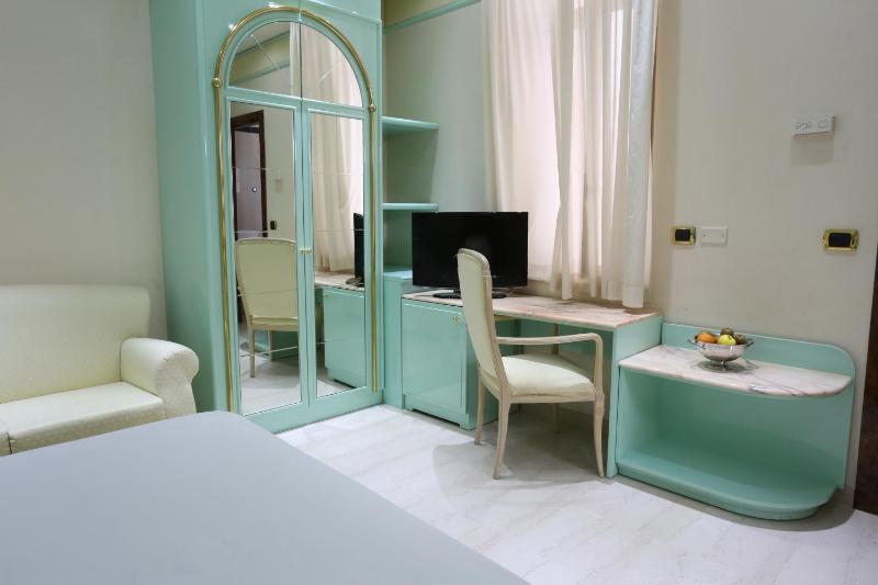 Suite image 4