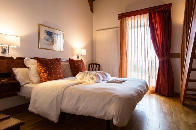 Family Duplex Room image 4