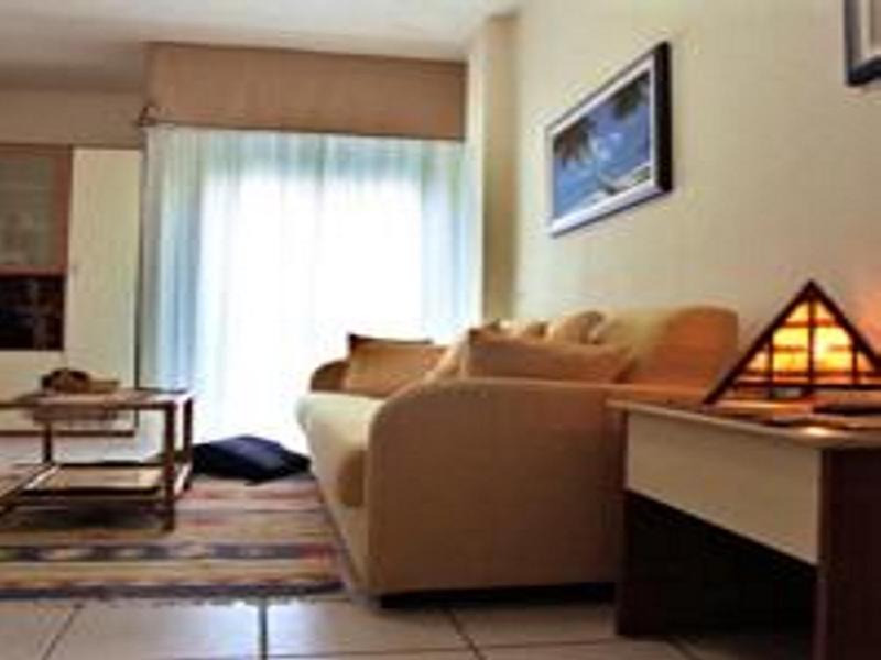 Apartment with Sea View image 3