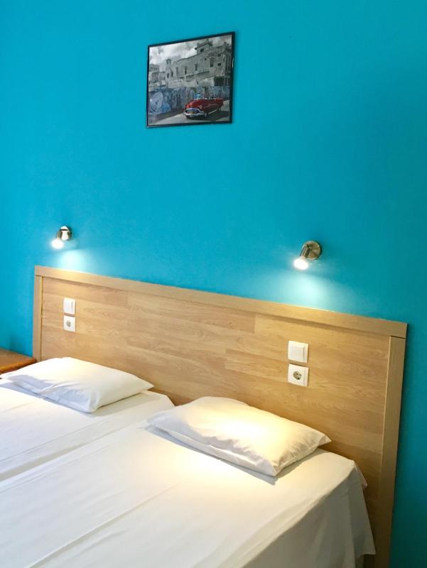Double Room with Private Bathroom image 2