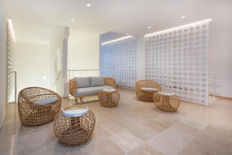 Star Prestige Room with Executive Lounge Access image 3