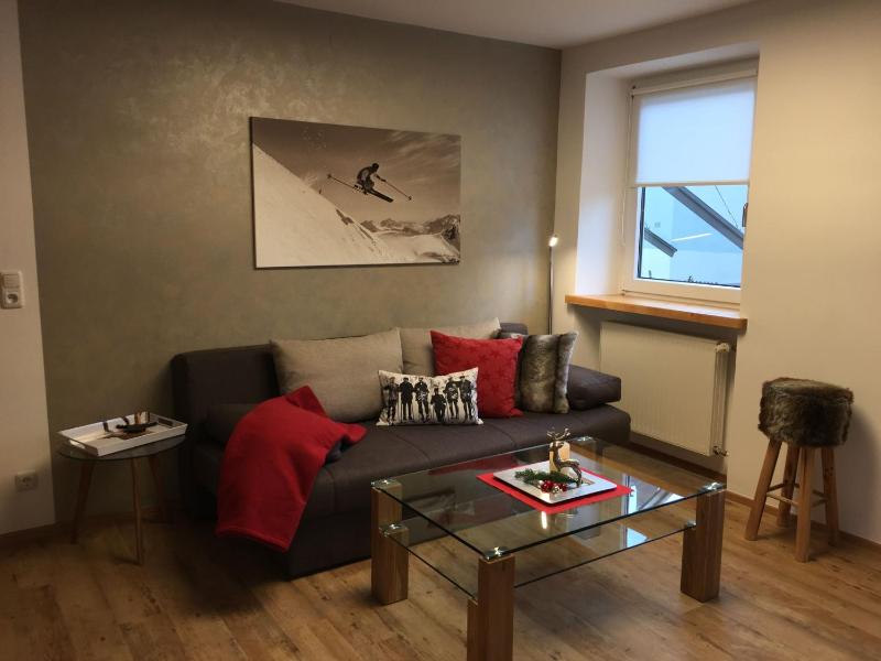 One-Bedroom Suite image 3