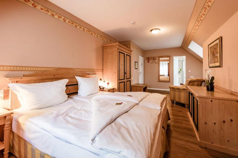 Comfort Double Room image 4