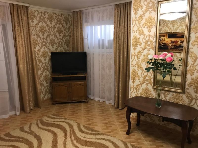 Suite with Garden View image 2